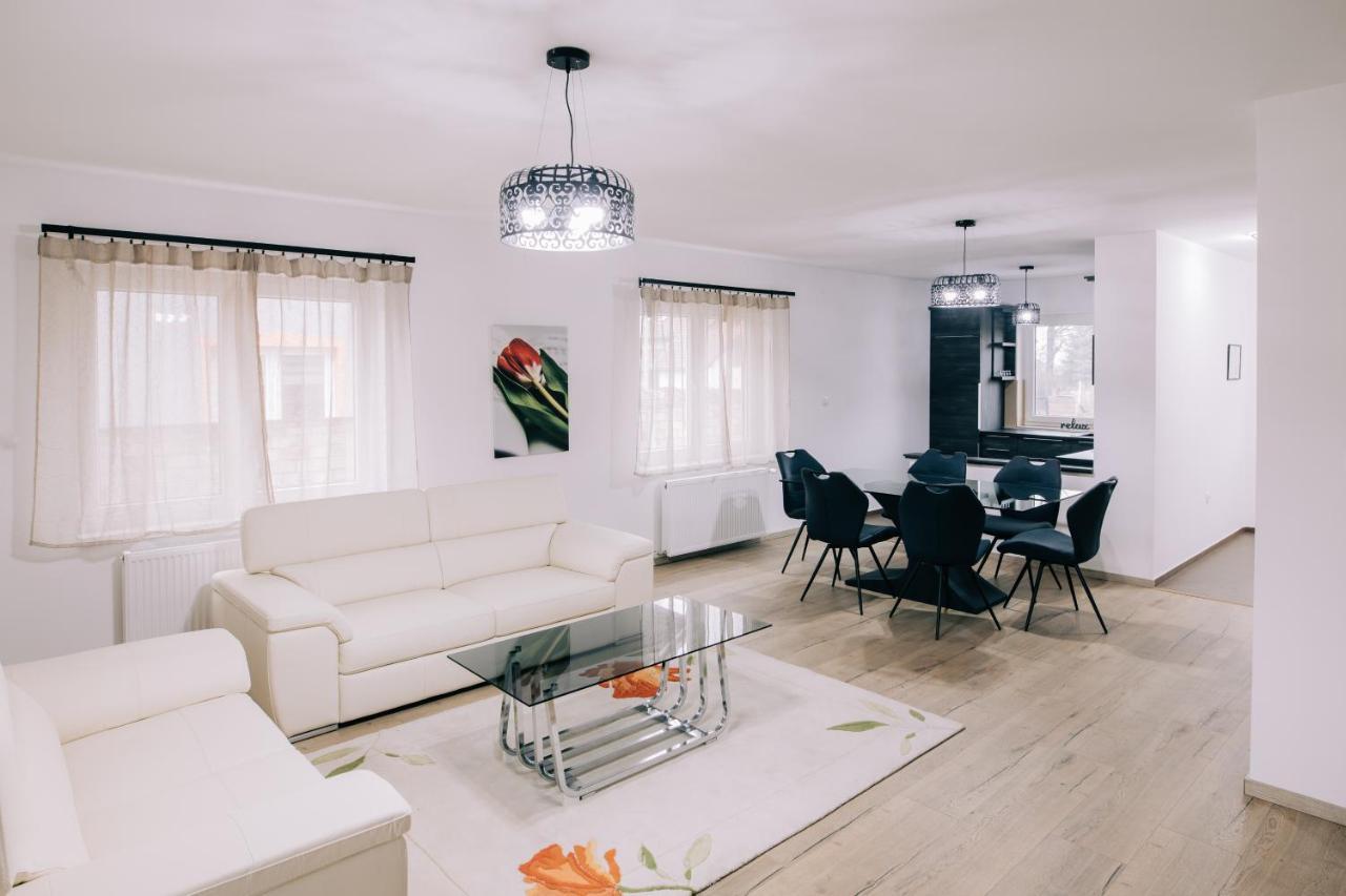 Tulip Guest House I. Palić Εξωτερικό φωτογραφία