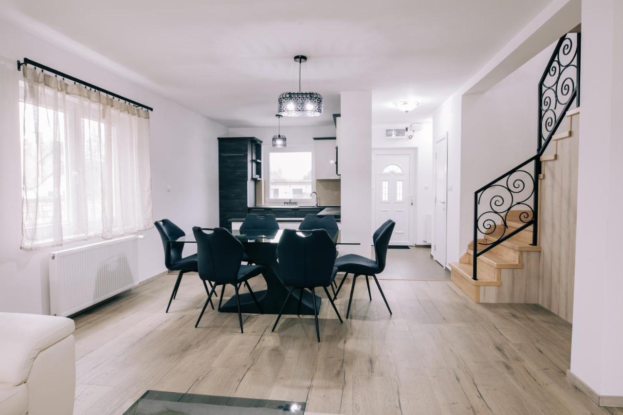 Tulip Guest House I. Palić Εξωτερικό φωτογραφία